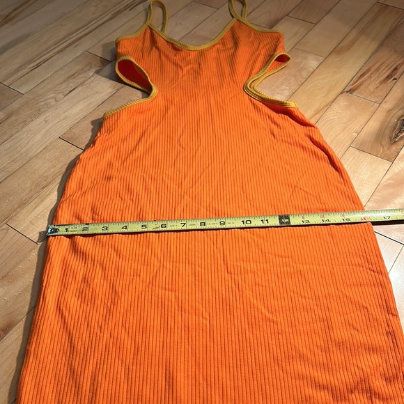 NWT Reformation Lilou Midi Bodycon Cut-Out Dress - Picture 10 of 13